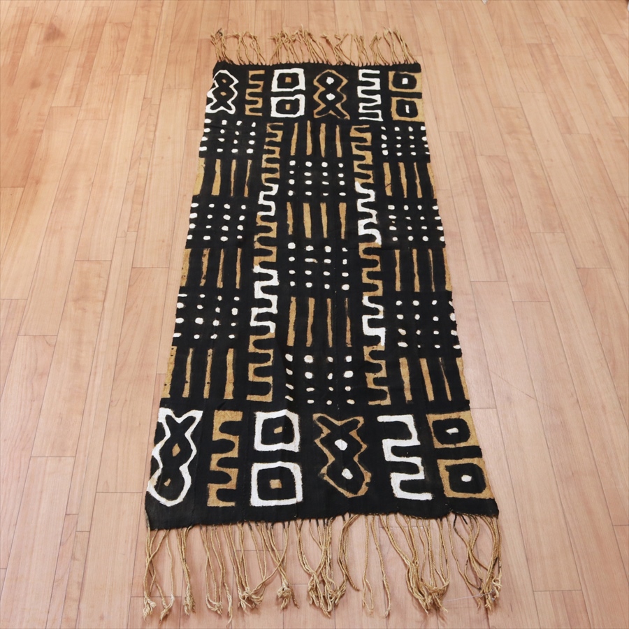 アフリカの泥染布 Mud Cloth Mali, African textile 140×54cm　黒　黄土色　白　幾何学模様