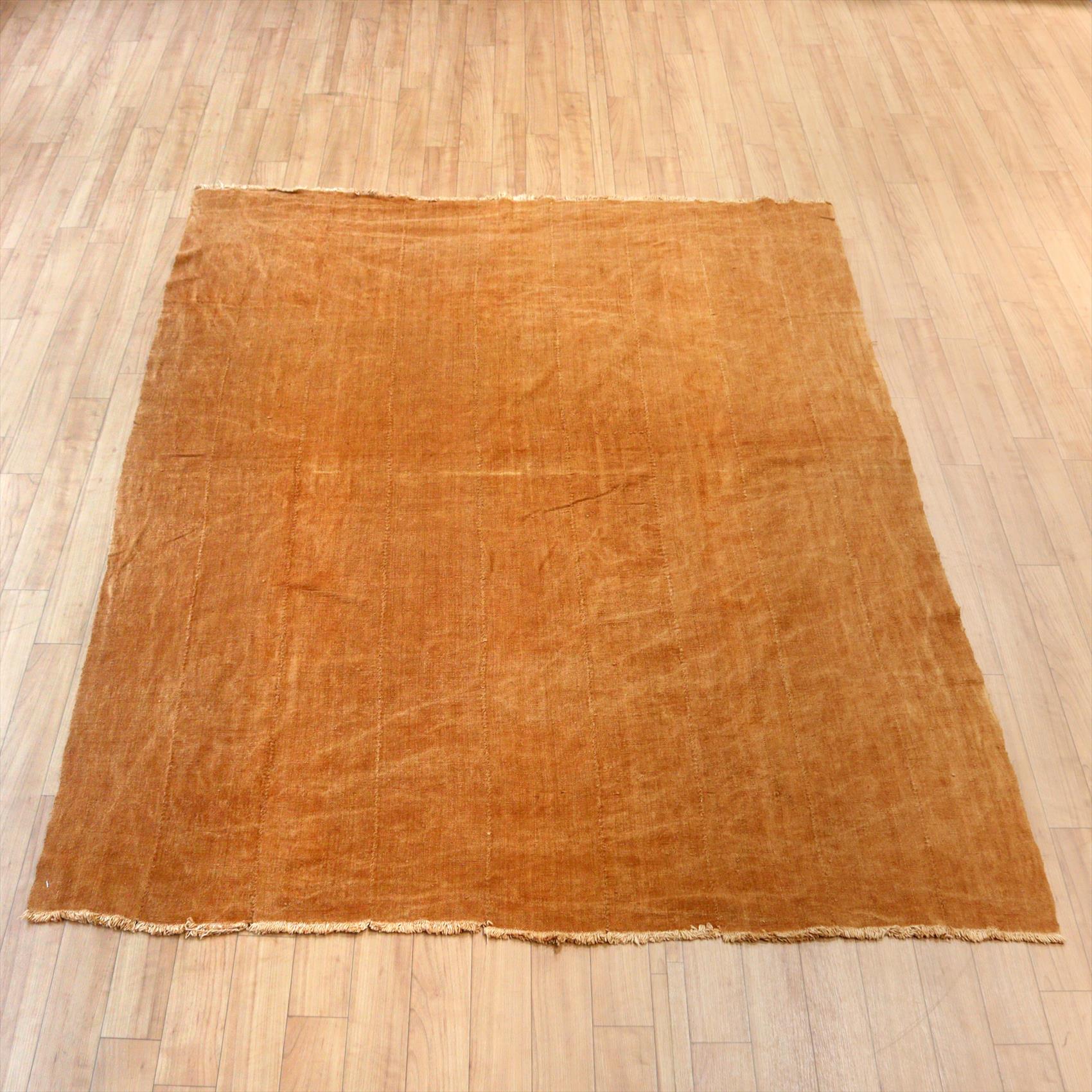 アフリカの泥染布 Mud Cloth Mali, African textile 178×133cm 無地 黄土色 Plain Cloth