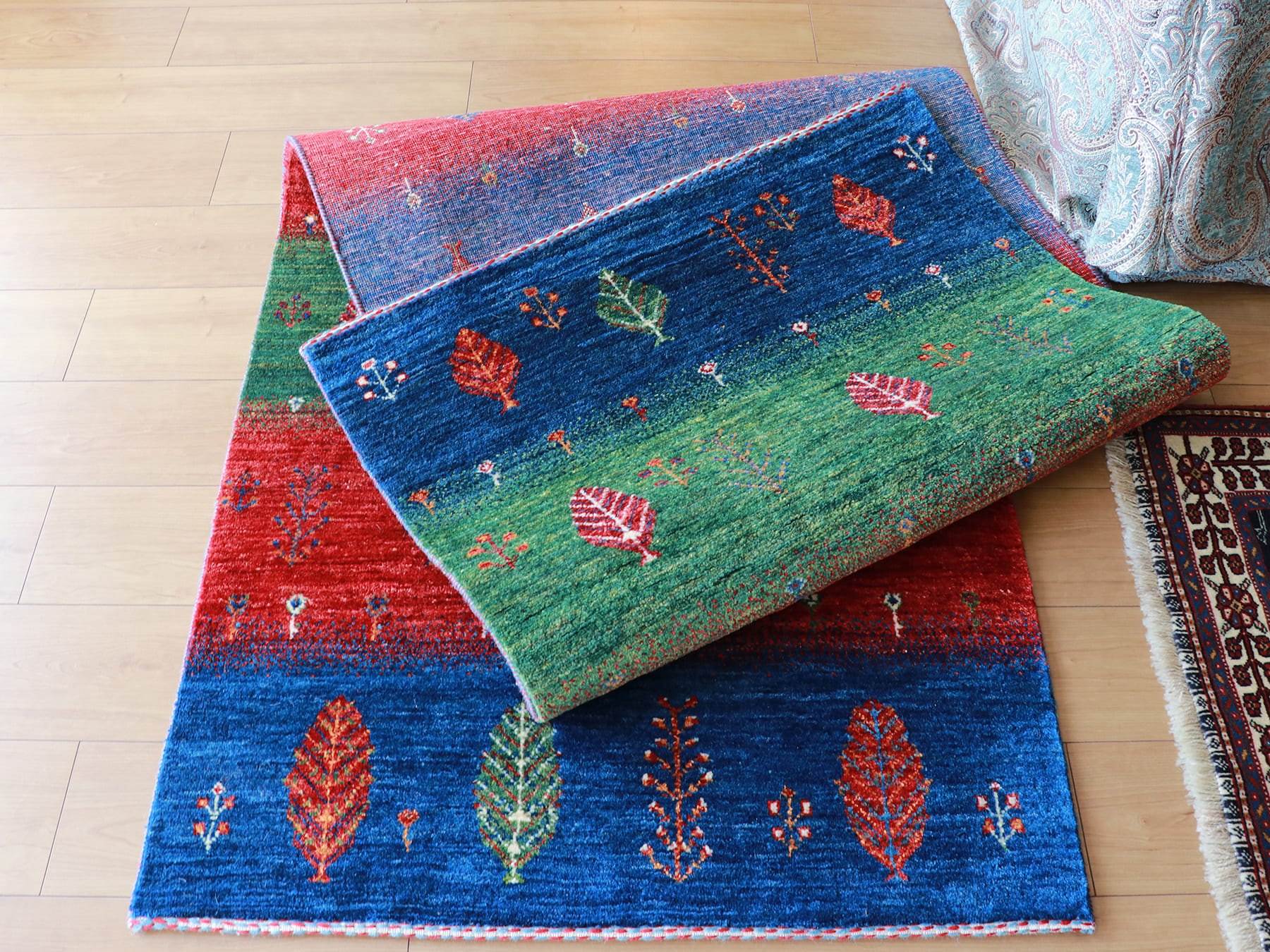 インディアンハンドメイドギャッベ 手織りの素朴な味わいが魅力、ギャベの玄関マット 約60x90 cm